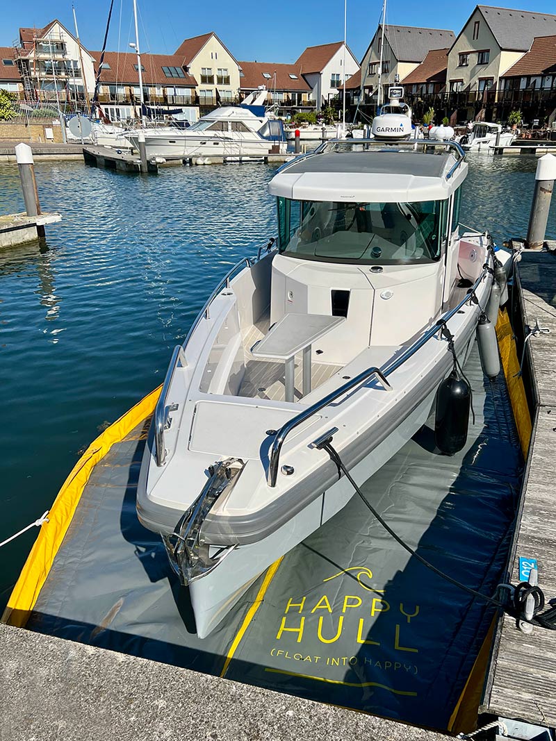 SOUTHAMPTON & PORTSMOUTH RIB CHARTER CHOOSE HAPPY HULL AS ALTERNATIVE TO ANTI-FOUL